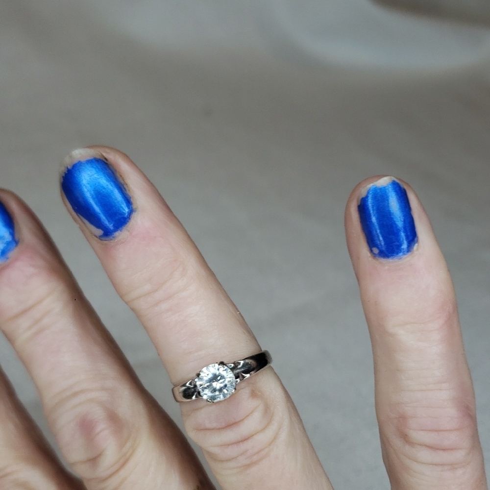 Stunning Silver Solitaire Ring